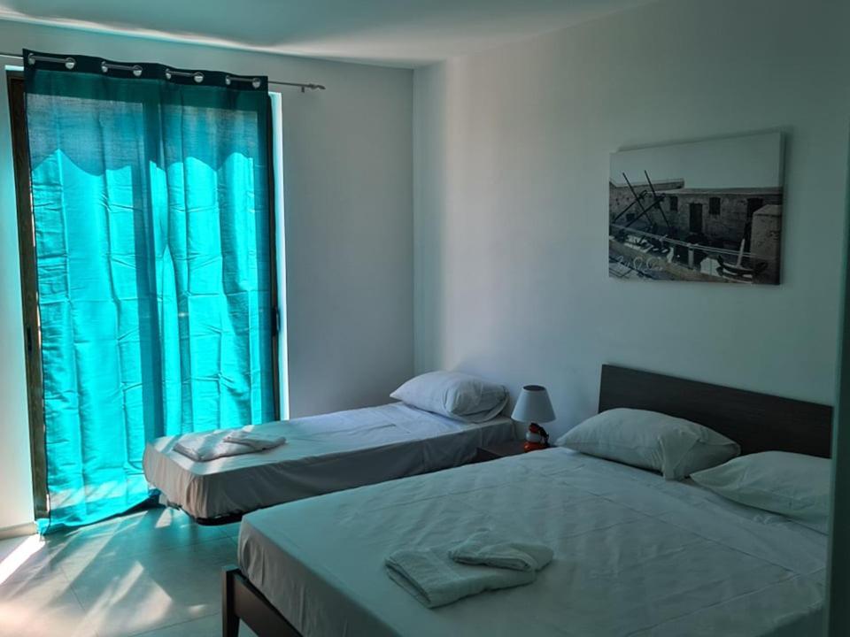 St Julians Bay Sea Front Apartments San Julián Exterior foto
